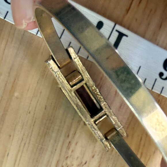 Vintage Avon Gold-Tone Hinged Bracelet With Rectangular Purple Gemstone - Picture 8 of 12